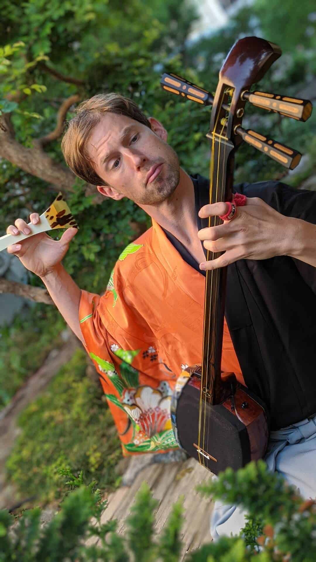 tsugaru shamisen player su bunjamin